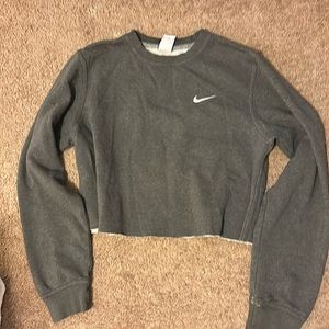 Nike grey cropped crew neck